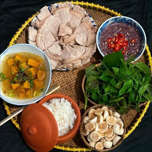 cơm niêu Long Thành