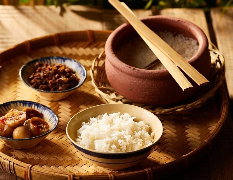 cơm niêu Long Thành